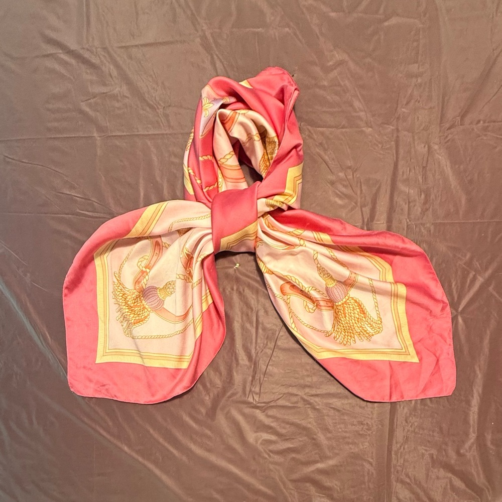 Vintage Pink/Gold Silk Hairbrush and Tassel Print Square Scarf Wrap 34x34” - Picture 2 of 8